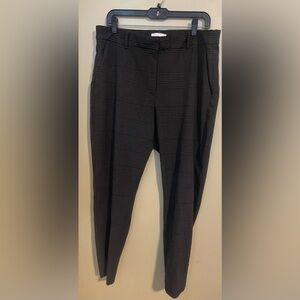 H&M Black and Grey Plaid Pants | 16